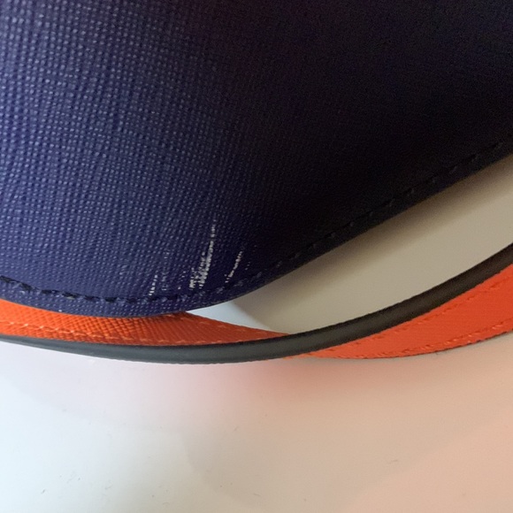 Trina Turk small purse 8x7 inches - Picture 3 of 7